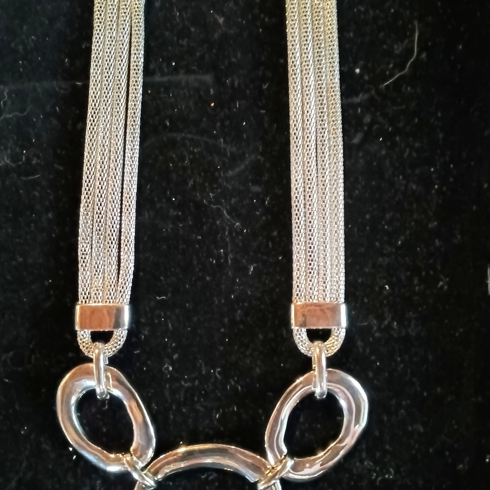 Necklace Set - Picture 3 of 3
